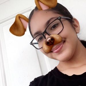 Meet your Posher, Mayra